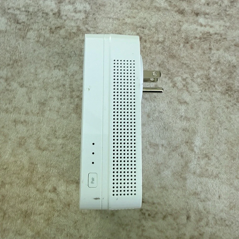 TP-LINK TL-PA9020P AV2000 2-Port Gigabit Powerline Additional adapter